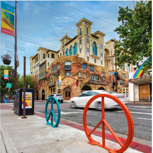 Primary Photo Of 2433-2435 Telegraph Ave, Berkeley Dormitory For Lease