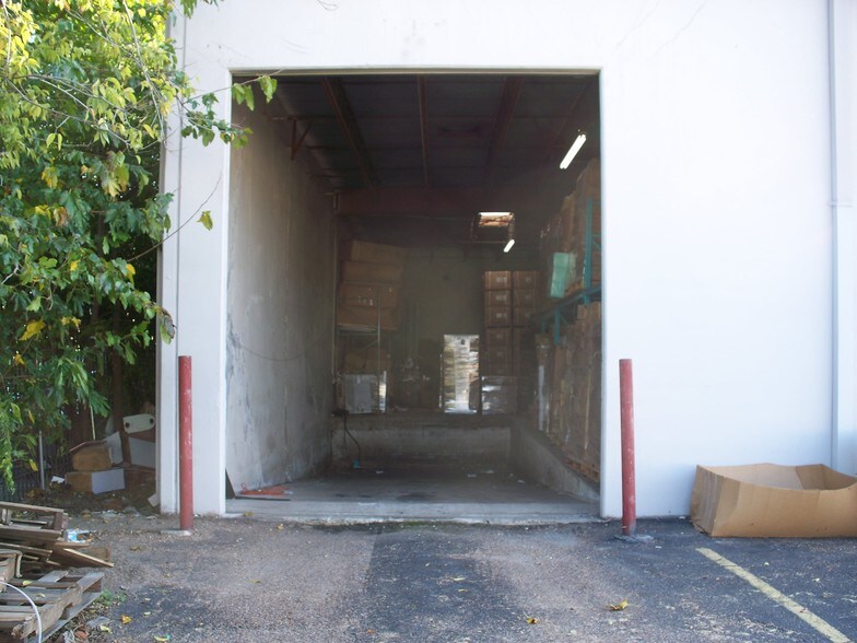 More Photos Of 6001-6501 Westline Dr, Houston Unknown For Lease