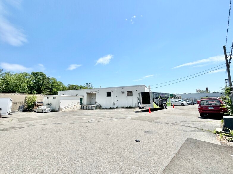 More Photos Of , Stamford Industrial For Sale