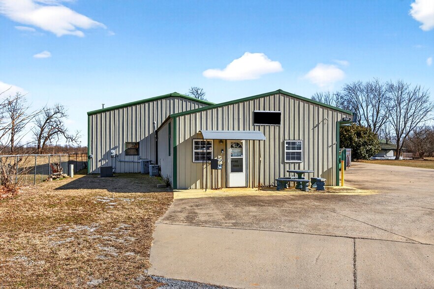 More Photos Of , Siloam Springs Industrial For Sale