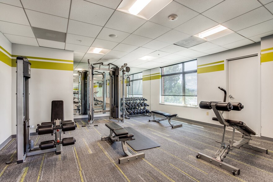 More Photos Of 6300 E Hampden Ave, Denver Apartments For Lease