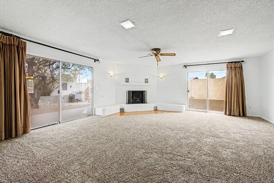 More Photos Of 8038 E Almeria Rd, Scottsdale Office For Sale