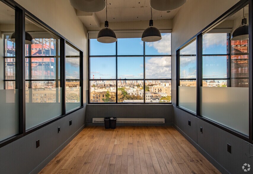 More Photos Of 35-37 36th St, Long Island City Office For Lease