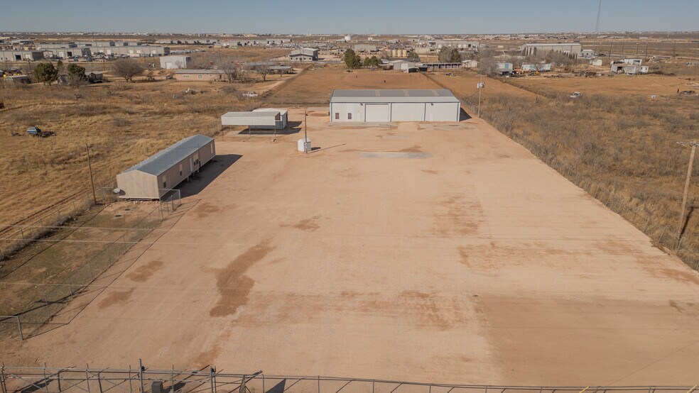 Primary Photo Of 9604 W County Road 152, Midland Warehouse For Lease