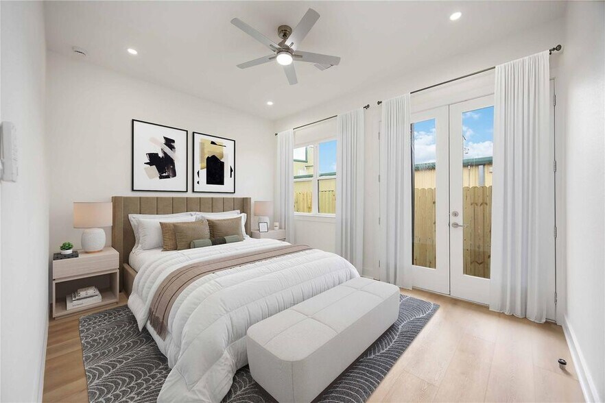 More Photos Of 422 E 41st St, Houston Multifamily For Sale