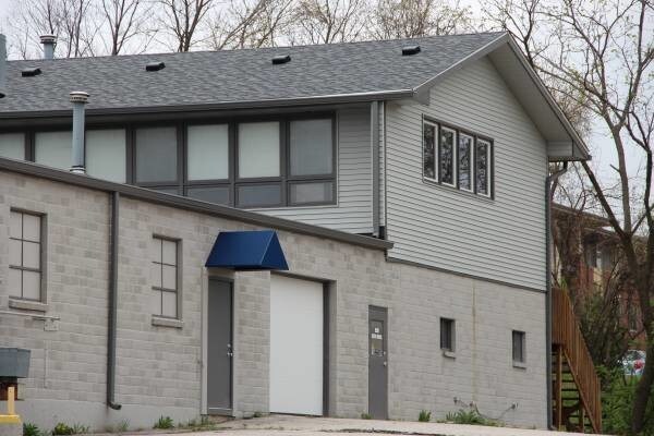 More Photos Of 1410 E Diehl Ave, Des Moines Warehouse For Sale