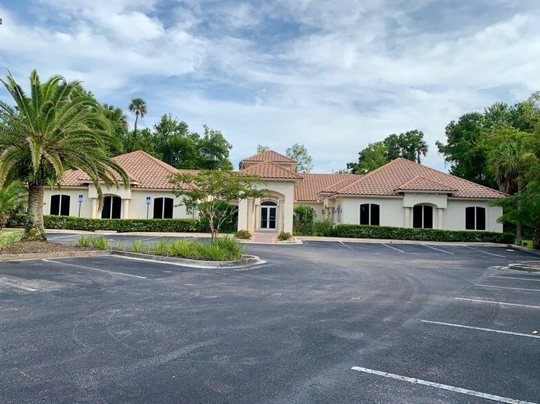 More Photos Of 1680 The Greens Way, Jacksonville Medical For Sale