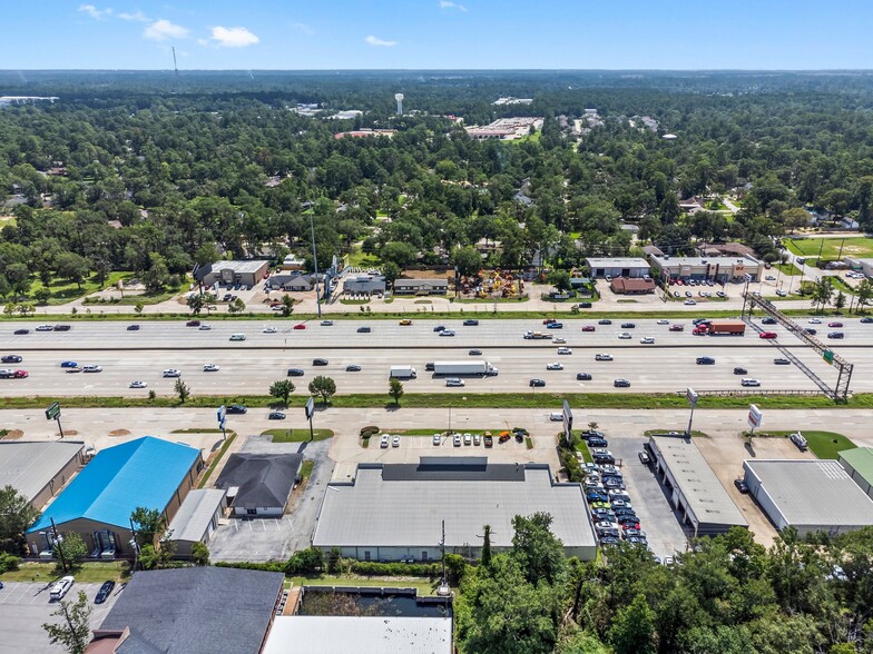 More Photos Of 26333 I-45, The Woodlands Unknown For Lease