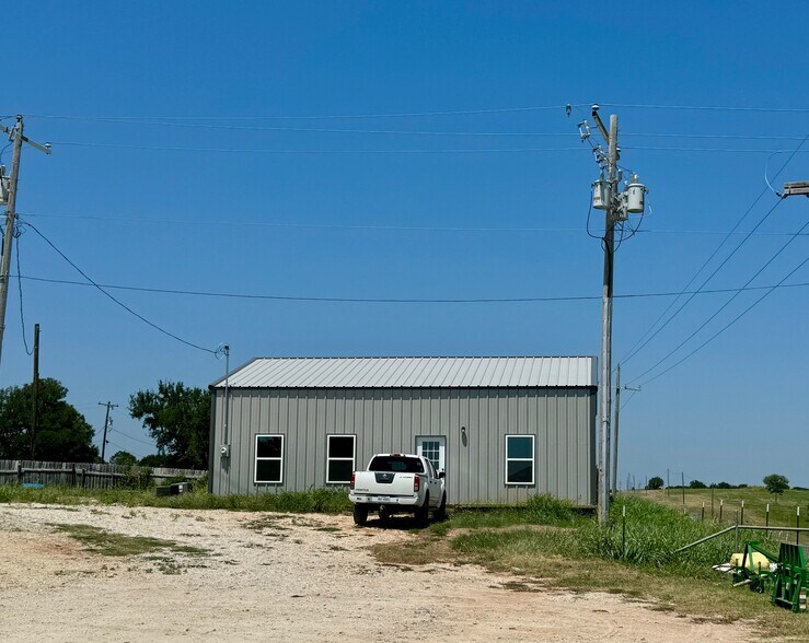 More Photos Of 1321 N FM 56, Glen Rose Trailer Camper Park For Sale