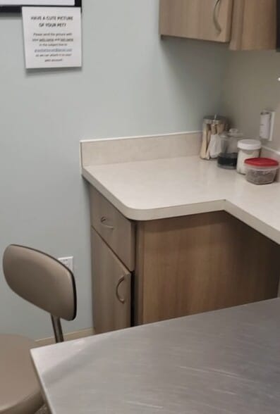 More Photos Of 16 Old Beacon Rd, Montesano Medical For Sale