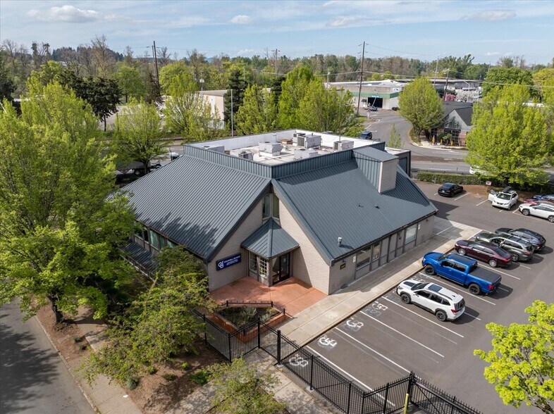 More Photos Of 235 Union St NE, Salem Office For Sale