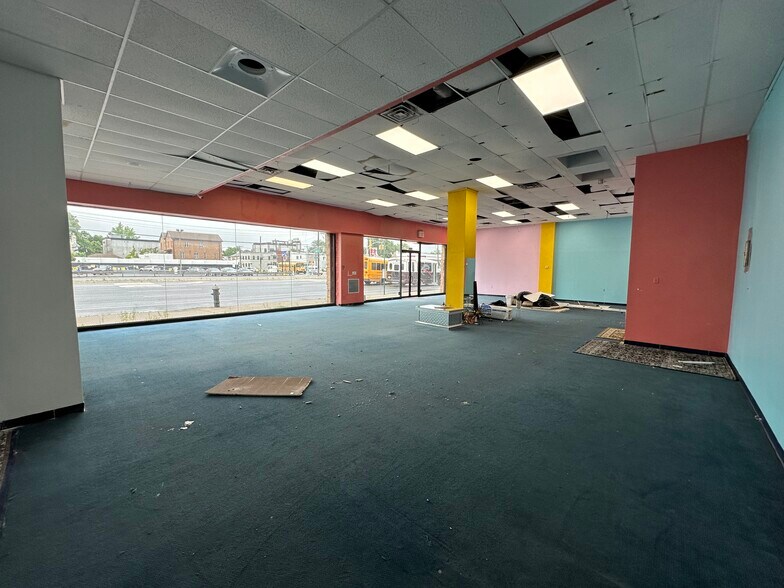 More Photos Of 2413-2441 Flatbush Ave, Brooklyn General Retail For Sale