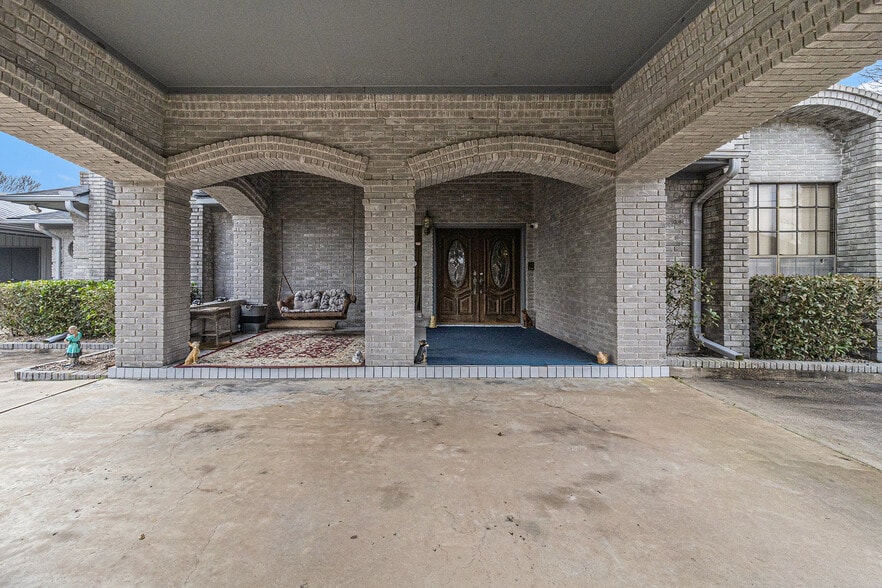 More Photos Of 1454 Oday Rd, Pearland Light Manufacturing For Sale