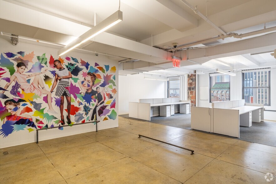 More Photos Of 225 Broadway, New York Office For Lease