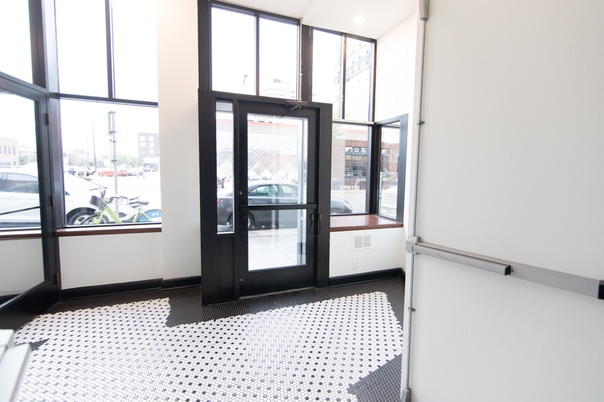 More Photos Of 308-310 E Hennepin Ave, Minneapolis Loft Creative Space For Lease