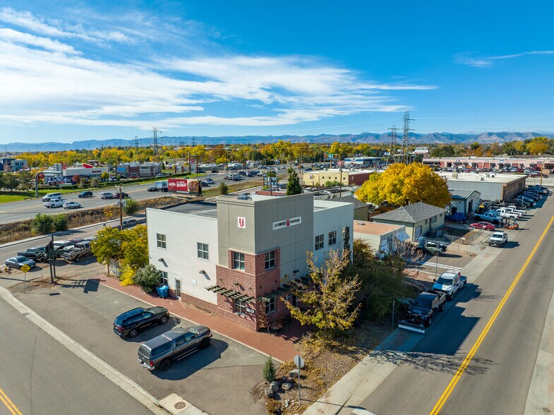 Primary Photo Of 2000 W Hamilton Pl, Englewood Office For Lease