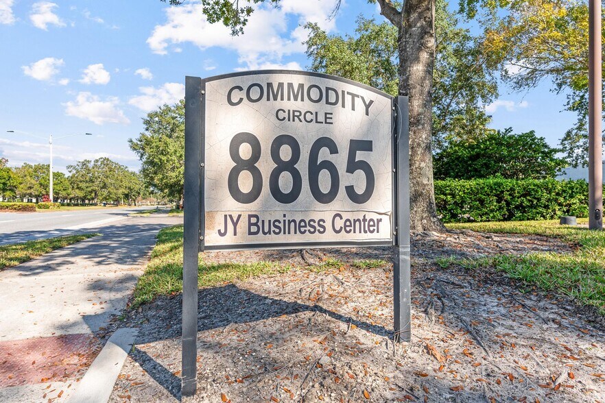 More Photos Of 8865 Commodity Cir, Orlando Office For Sale
