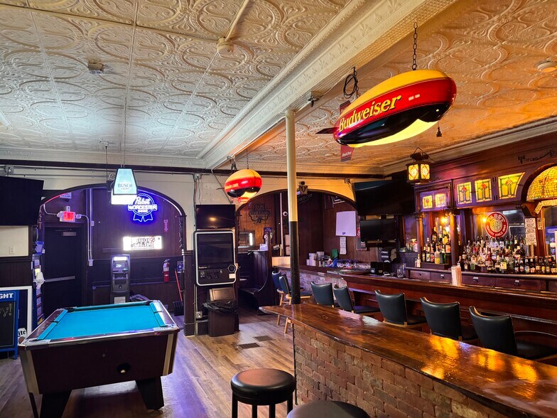 More Photos Of 139 Grand St, Worcester Storefront Retail Residential For Sale