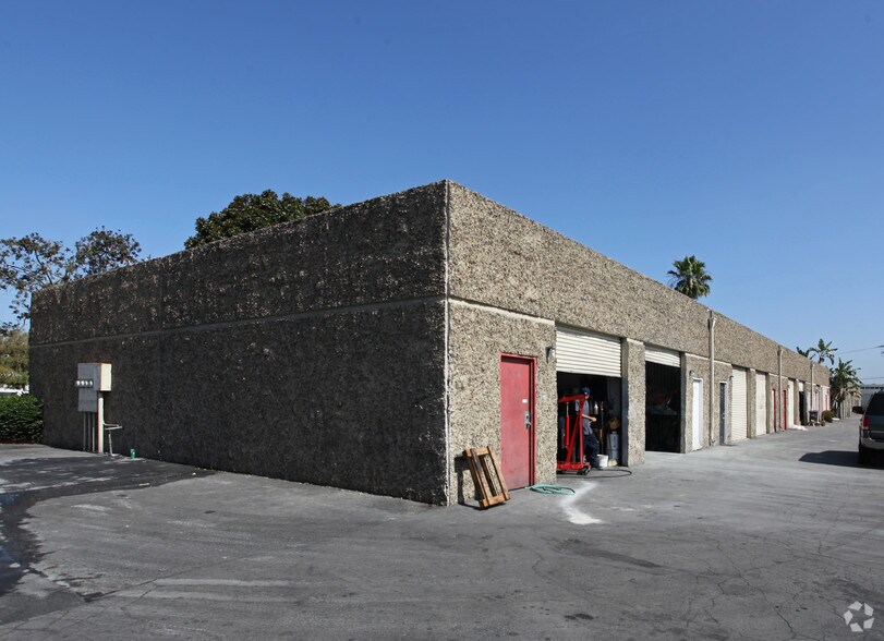 More Photos Of 1040 S Raymond Ave, Fullerton Unknown For Lease