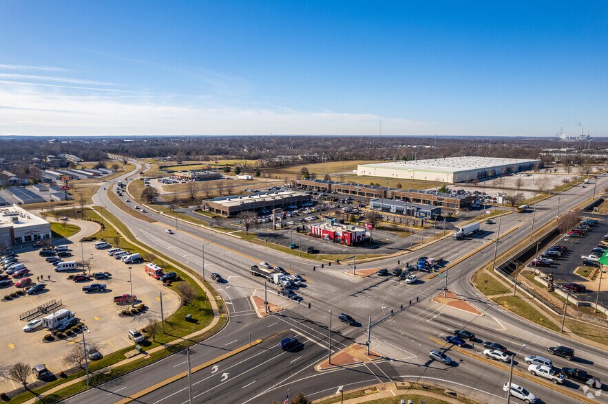 More Photos Of , Springfield General Retail For Sale