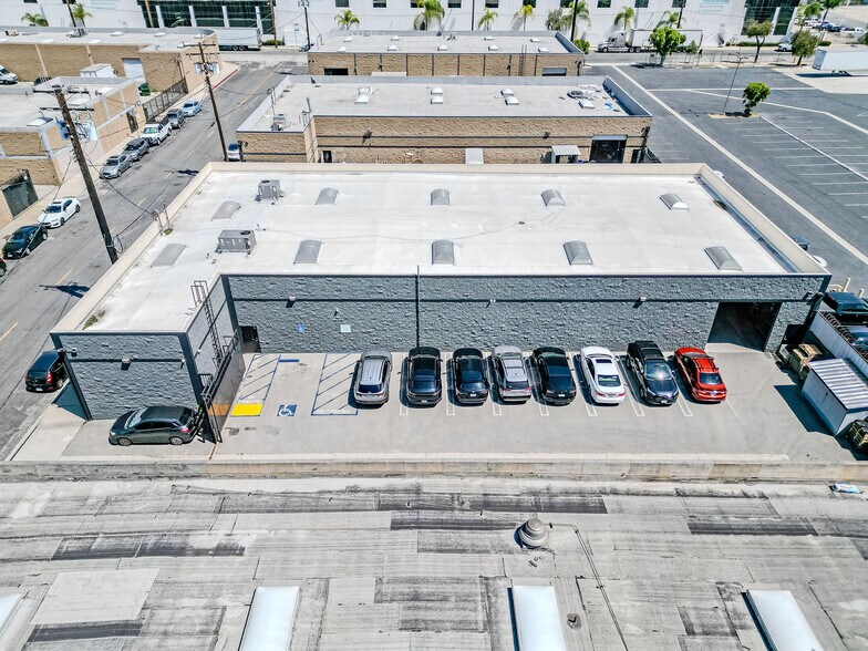 More Photos Of 5770 Anderson St, Vernon Manufacturing For Sale