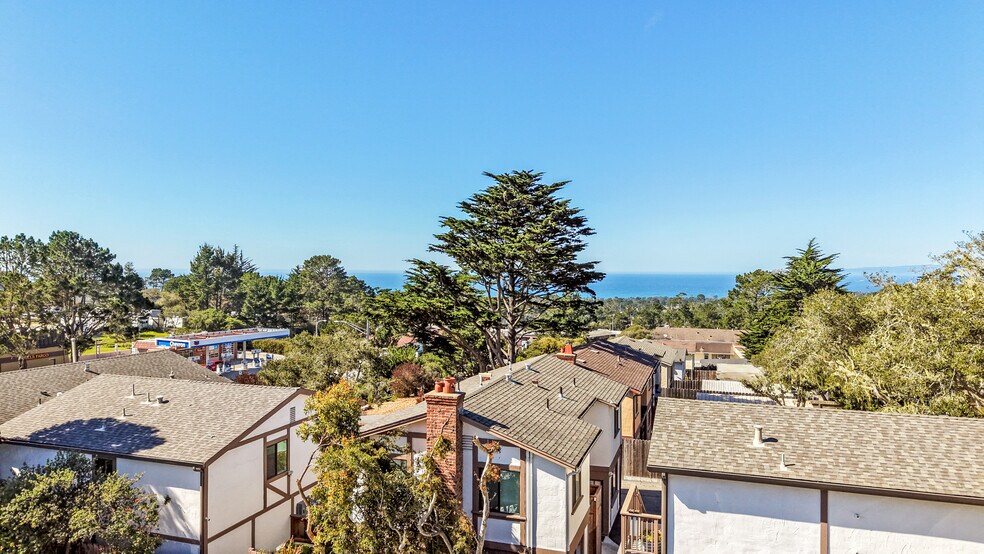 More Photos Of 1157 Forest Ave, Pacific Grove Freestanding For Sale