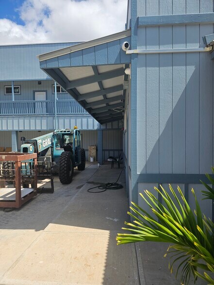 More Photos Of 56 Ala Malama Ave, Kaunakakai Hotel For Sale