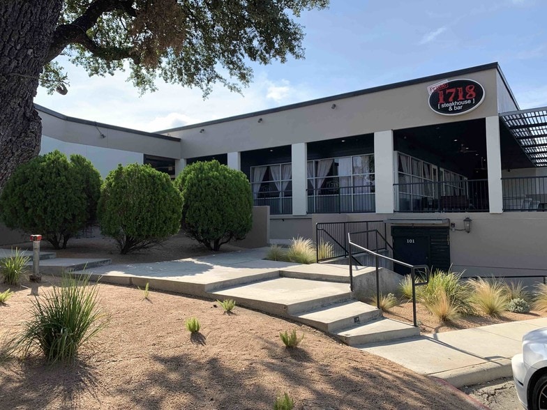 More Photos Of 20626 Stone Oak Pky, San Antonio Storefront Retail Office For Lease