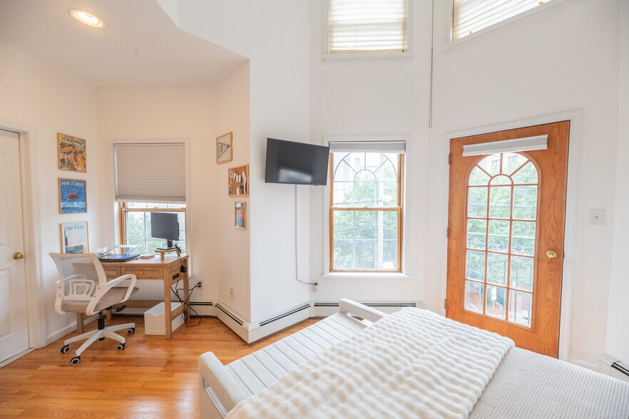 More Photos Of 600 Grand St, Hoboken Office Residential For Sale