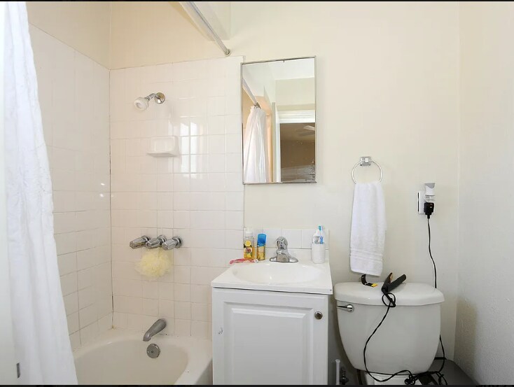 More Photos Of 1917 New Jersey St, Los Angeles Multifamily For Sale