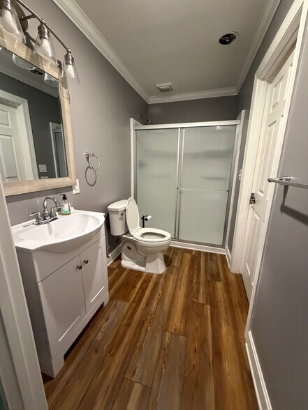 More Photos Of 12-16 Westwoods Dr, Liberty Office For Sale