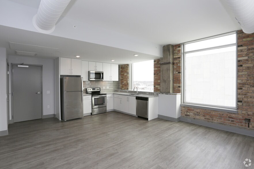 More Photos Of 285 Western Ave, Muskegon Apartments For Lease