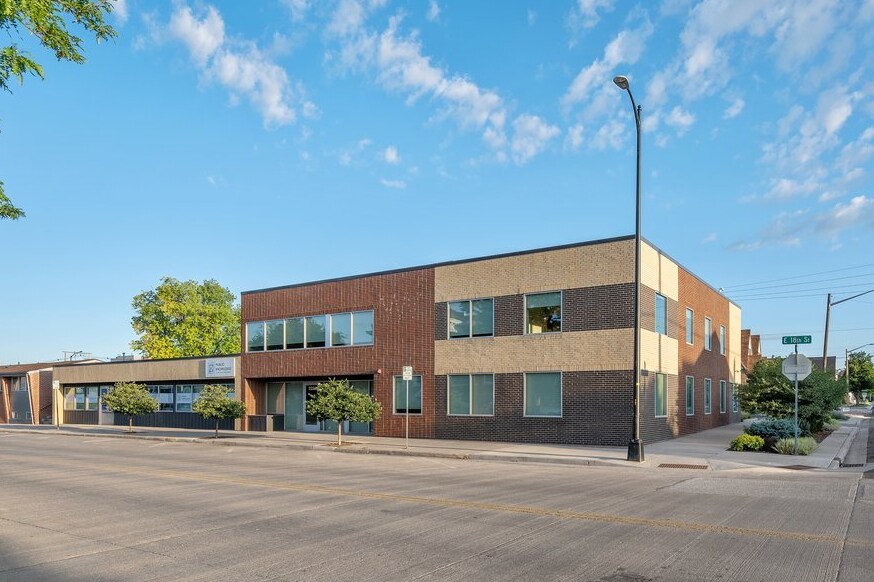 More Photos Of 222 E 18th St, Cheyenne Office For Sale