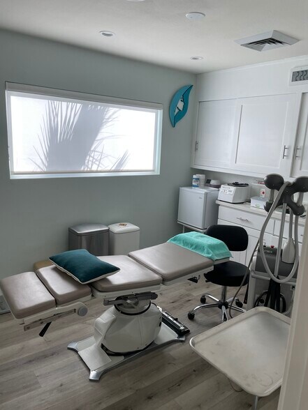 More Photos Of 1530 Baker St, Costa Mesa Medical For Lease
