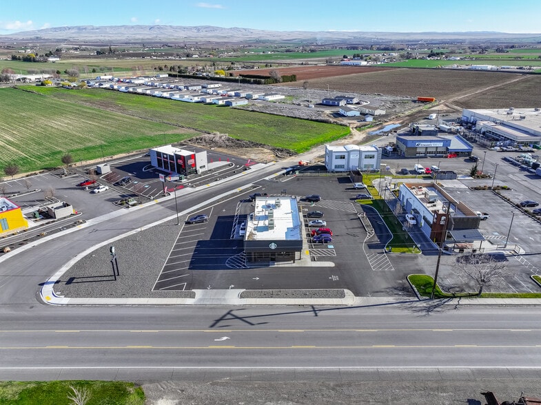 More Photos Of 2500 Yakima Valley Hwy, Sunnyside Freestanding For Sale
