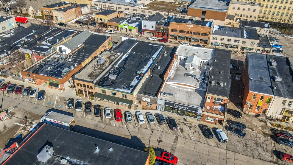 More Photos Of 321 Main Ave, De Pere Storefront Retail Office For Sale