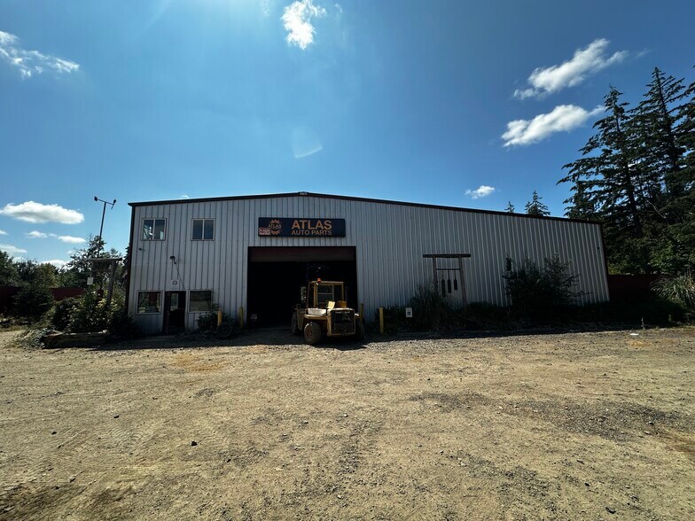 More Photos Of 747 Atlas Rd, Vader Warehouse For Sale