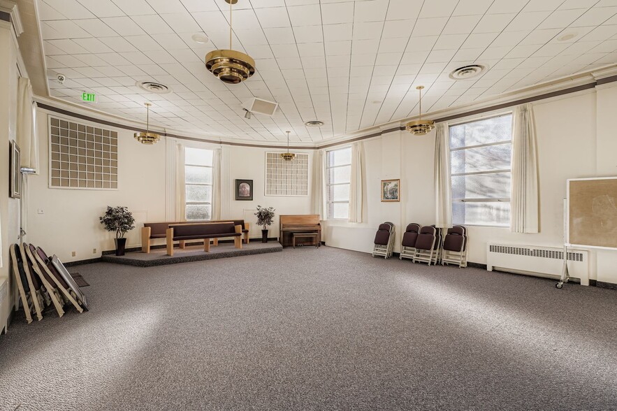 More Photos Of 495 S Zuni St, Denver Religious Facility For Sale