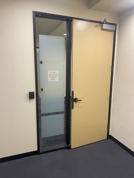 More Photos Of 6715 N Palm Ave, Fresno Office For Lease