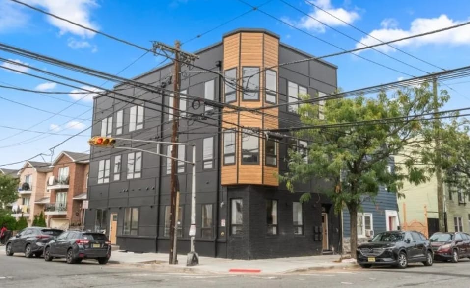 More Photos Of 108 Fleming Ave, Newark Multifamily For Sale