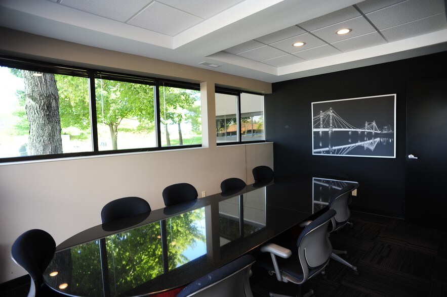 More Photos Of 5050 Blazer Pky, Dublin Medical For Lease