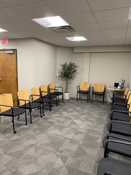 More Photos Of 1710 Jet Stream Dr, Colorado Springs Medical For Lease
