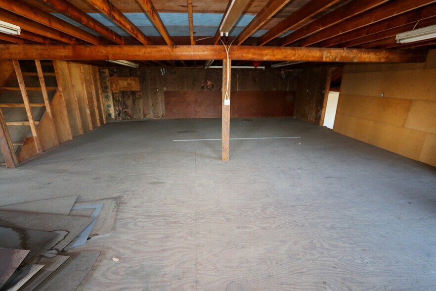 More Photos Of 657 Red Lion Rd, Huntingdon Valley Office Residential For Sale