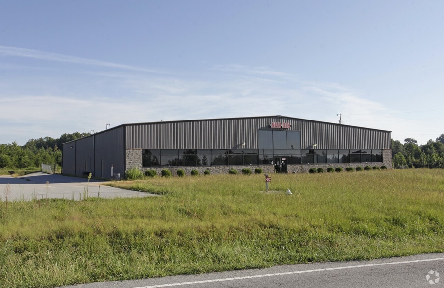 More Photos Of 2121 Farrs Bridge Rd, Easley Warehouse For Sale