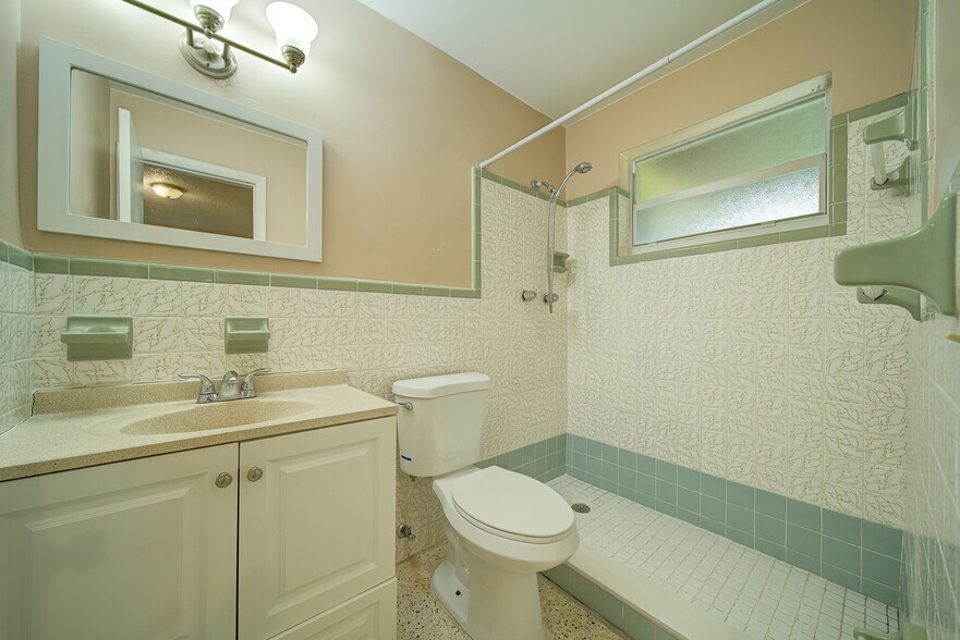 More Photos Of 7358 SW 23rd St, Miami Multifamily For Sale