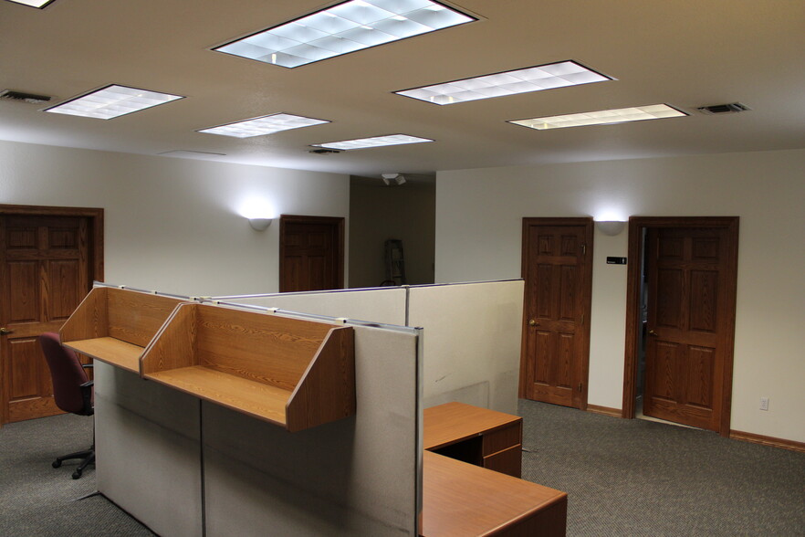 More Photos Of 606 S 9th St, Las Vegas Office Residential For Sale