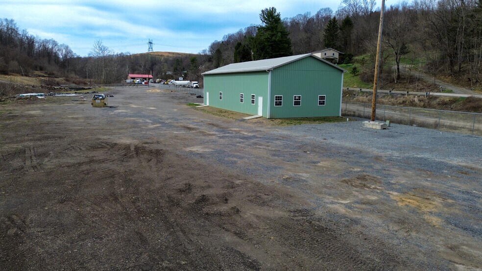 More Photos Of 469 Mason Dixon Hwy, Morgantown Distribution For Sale