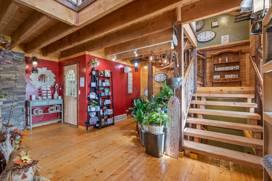 More Photos Of 280 W 500 S, Fillmore Storefront Retail Office For Sale