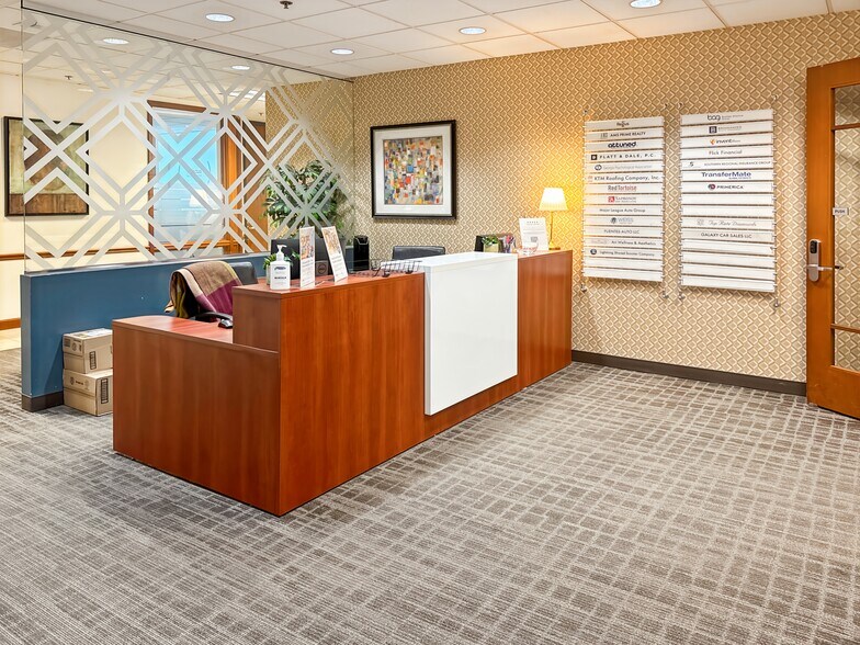 More Photos Of 5555 Glenridge Connector, Atlanta Coworking Space