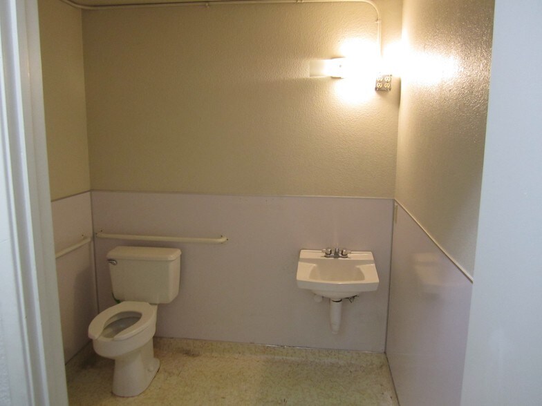 Photo of 1st Floor Ste 10955